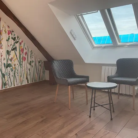 Bed & Breakfast D'hotes Au Coeur De La Mayenne